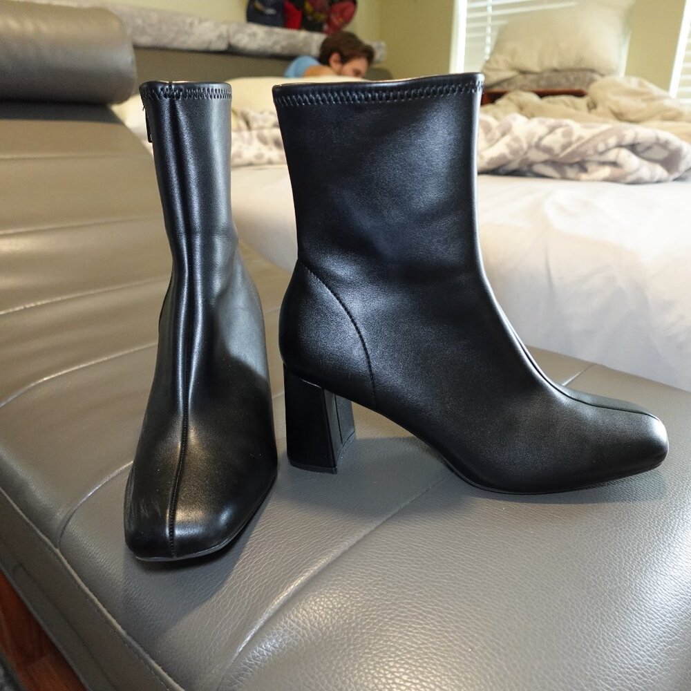 Black Tabi Look-a-likes